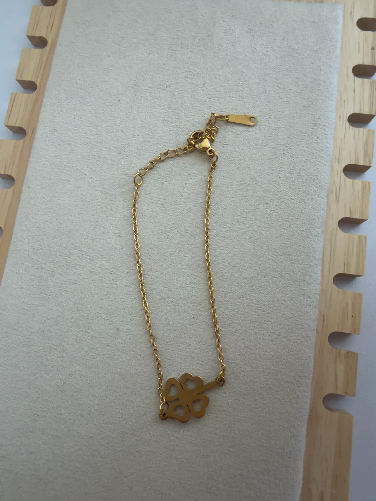 Bracelet Trèfle Porte-Bonheur Doré